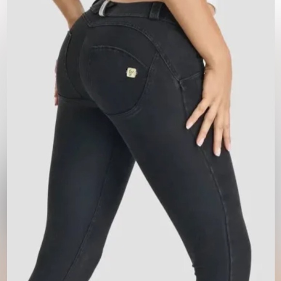 Freddy Low Rise Butt Lifting Jeans - Picture 2 of 12